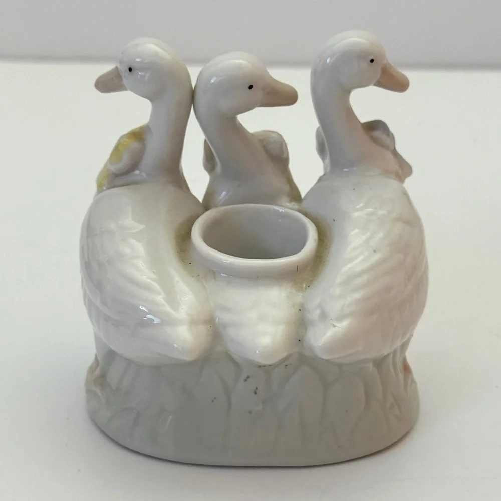 Three Ducks With Pastel Bows Candle Holder Vintage